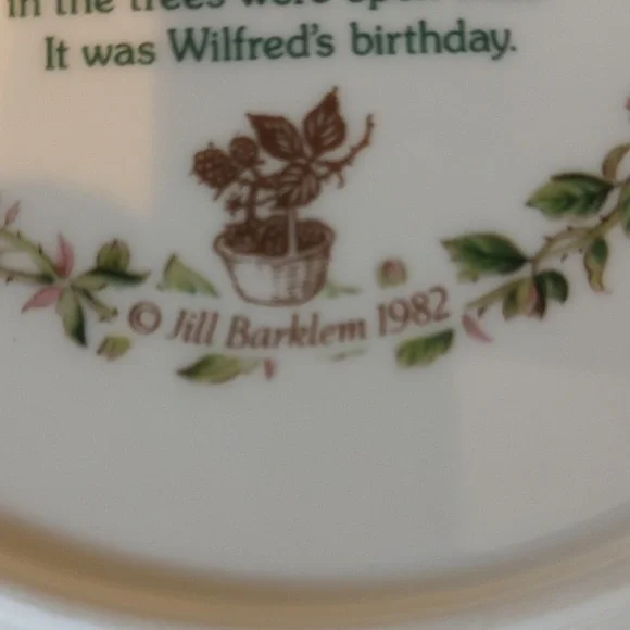 Royal Doultan Brambly Hedge SPRING Jill Barklen Collection Plate MINT Circa 1982 - Picture 5 of 6